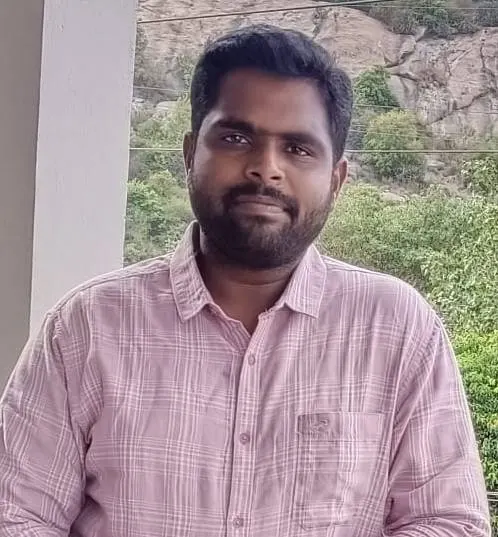 Dr. Giri - Periodontist